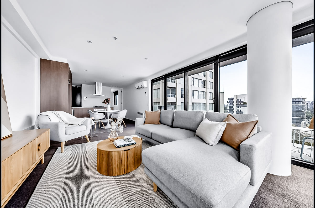 Property-Styling_Melbourne_Living-Dining-Kitchen-2.